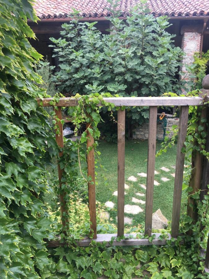 Number 10 Locanda B&B Belvedere Langhe Buitenkant foto